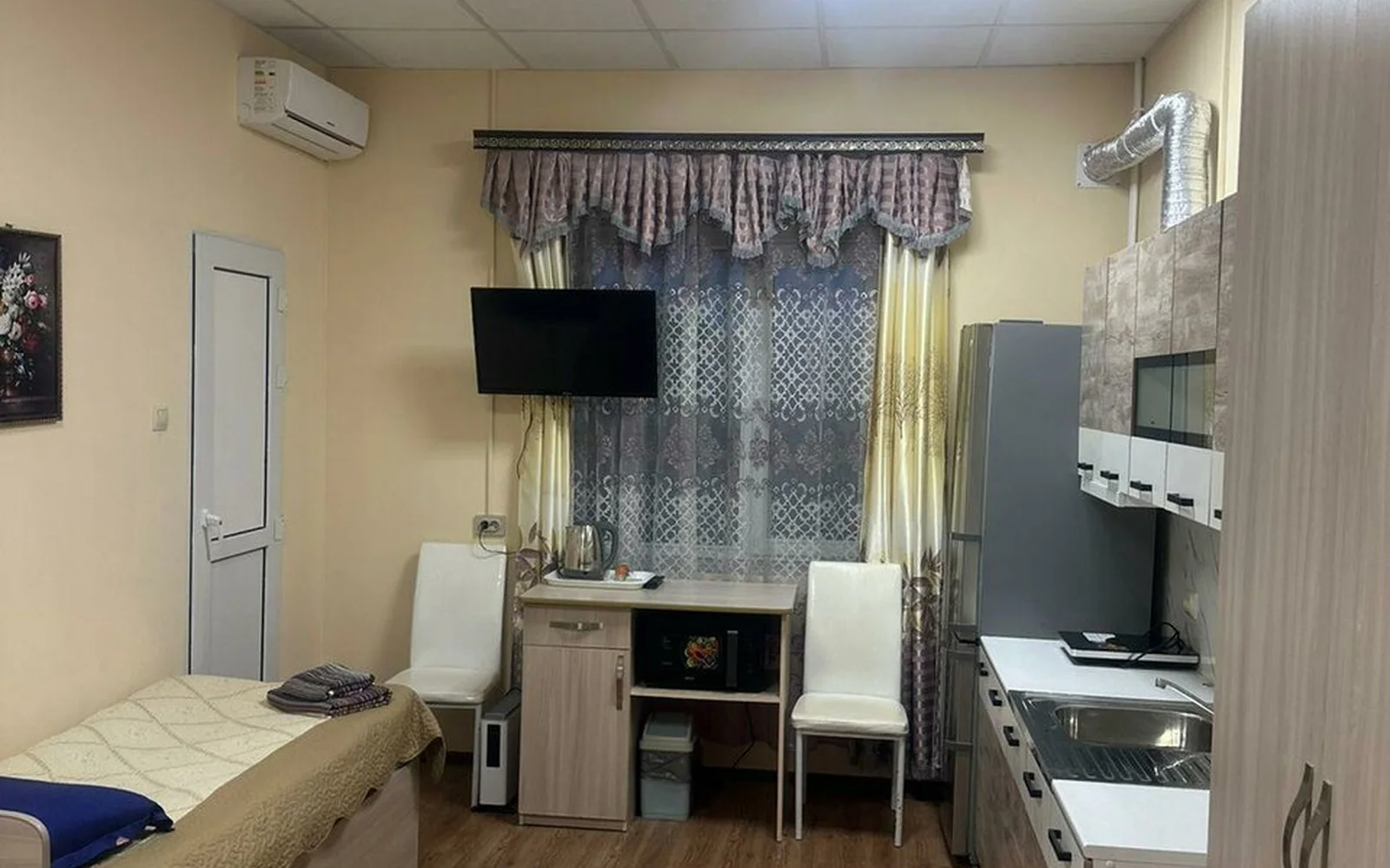 Адмирал — Двухместный с кухней